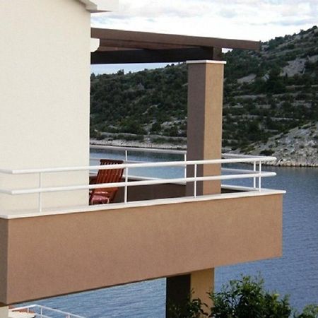 Vinišće Apartments Ljubi מראה חיצוני תמונה