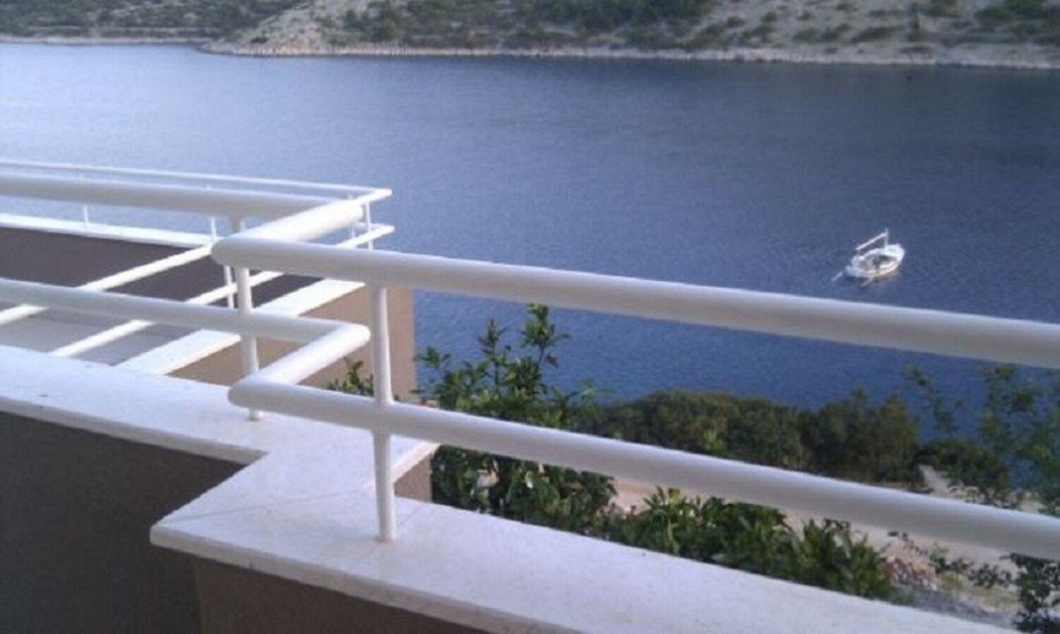 Vinišće Apartments Ljubi מראה חיצוני תמונה